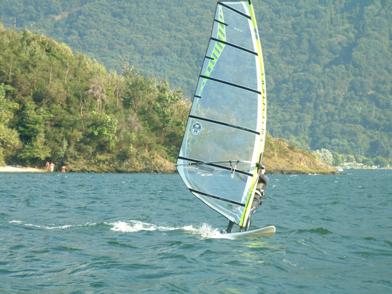 camping piona windsurf comomeer